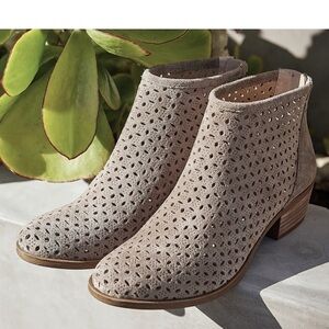 Lucky Brand ‘Bergyn’‎ Ankle Boots